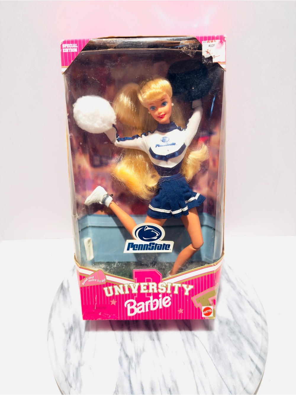 Special Edition PENN STATE UNIVERSITY Barbie Cheerleader (17698) Mattel 1996